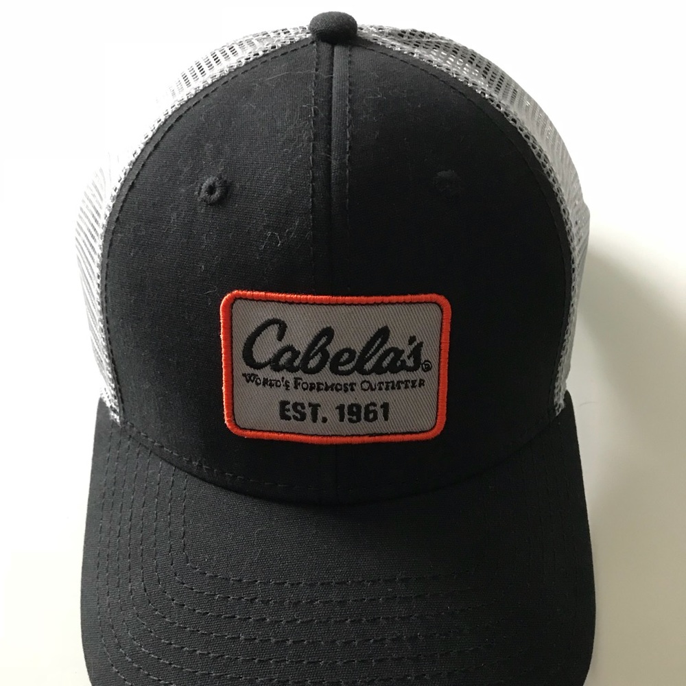 Cabelas Mesh Trucker Patch Hat (SnapBack)